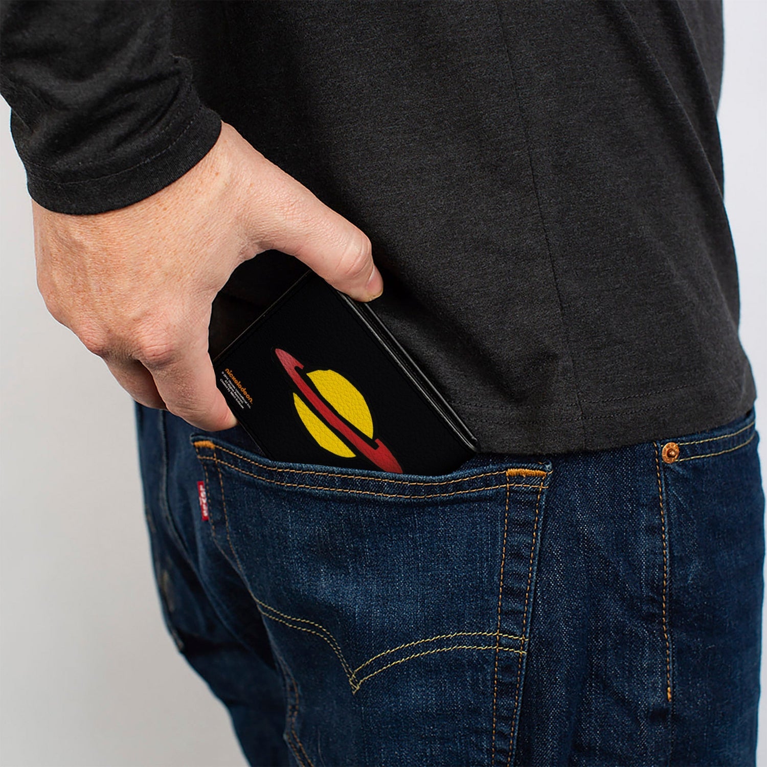 Bi - Fold Wallet - Chuckie Running Pose + Saturn Black - Paramount Shop