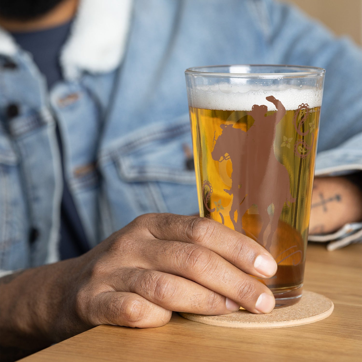 Dutton Ranch Pint Glass Logo - Paramount Shop