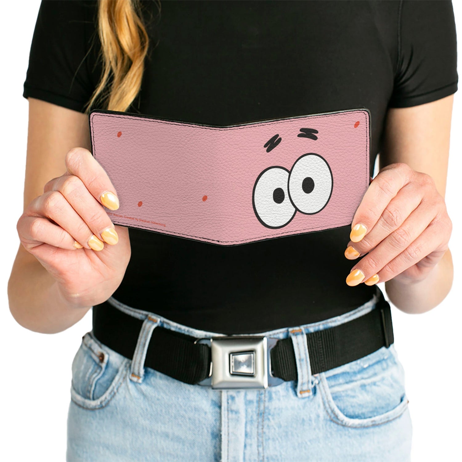 SpongeBob SquarePants Bi - Fold Wallet Patrick Starfish Eyes Close - Up Pink - Paramount Shop
