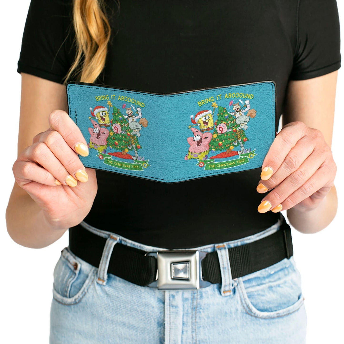 SpongeBob SquarePants Bi - Fold Wallet THE CHRISTMAS TREE Group Pose Men's Blue - Paramount Shop