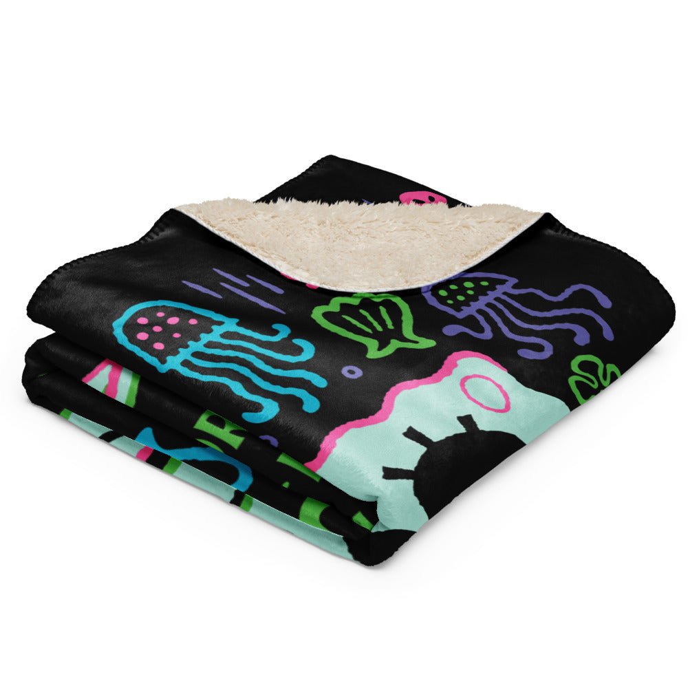 SpongeBob SquarePants Born To Be Square Premium Sherpa Blanket - Paramount Shop