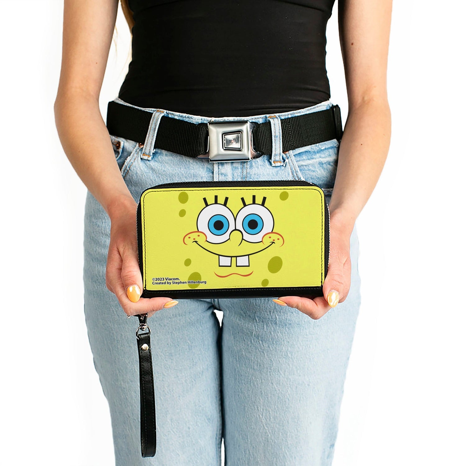 SpongeBob SquarePants Wallet Face Close - Up Zip Around Yellow - Paramount Shop