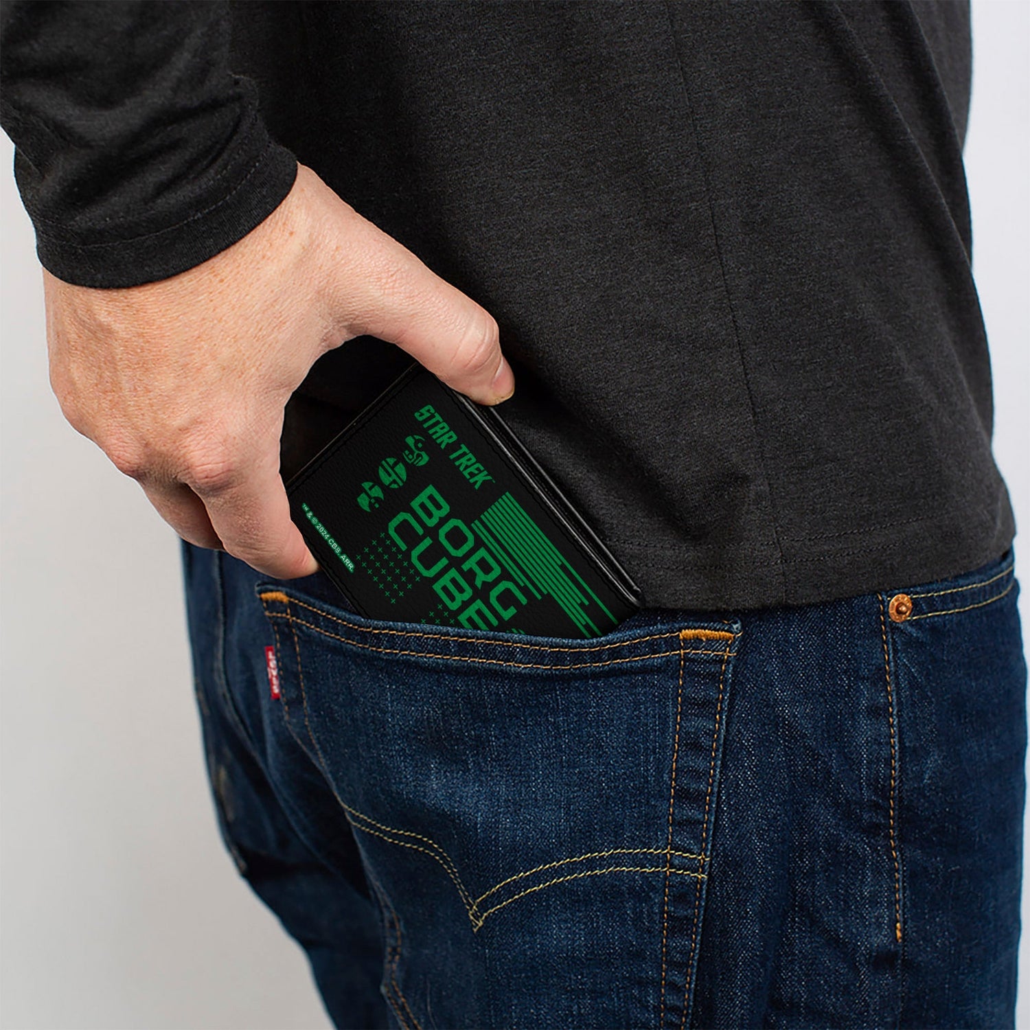 Star Trek Borg Cube Resistance Is Futile Bi - Fold Wallet - Paramount Shop