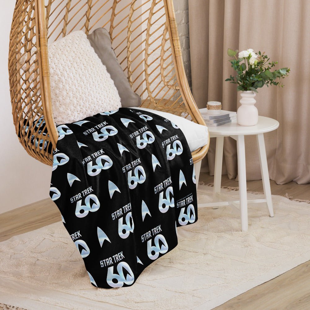 Star Trek Sherpa Blanket 60th Anniversary Logo - Paramount Shop