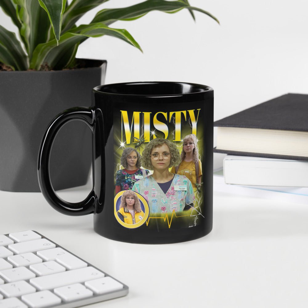 Yellowjackets Misty Heartthrob Black Glossy Mug - Paramount Shop