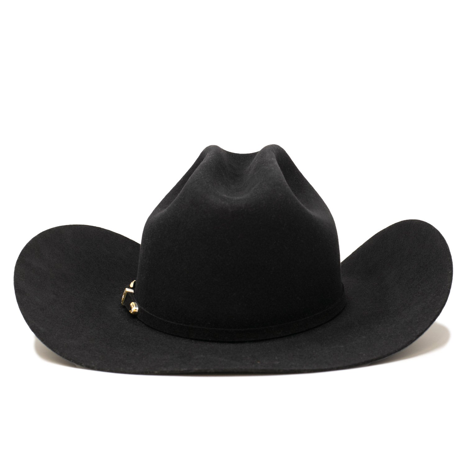 Chapeau de cowboy : Symbole de style et tradition | La Chambrière Chapeau de cowboy : Symbole de style et tradition | La Chambrière